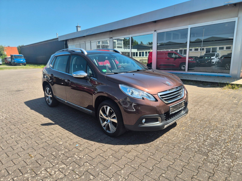 Peugeot 2008 Allure Navi/Teilleder/AHK/Euro6 — photo 5
