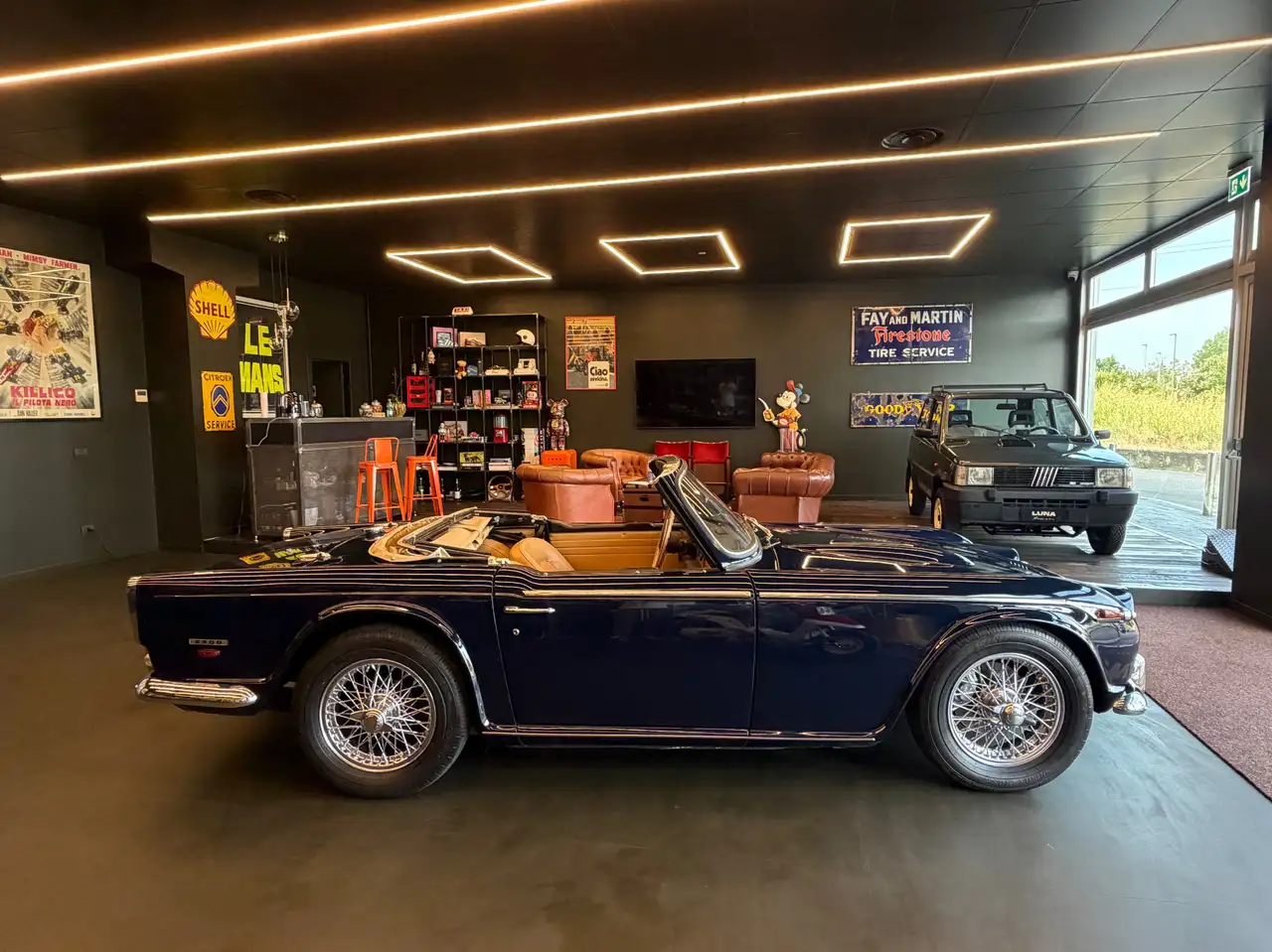 Triumph TR5 LHD -Versione Europea- Overdrive ed Heritage, foto 2