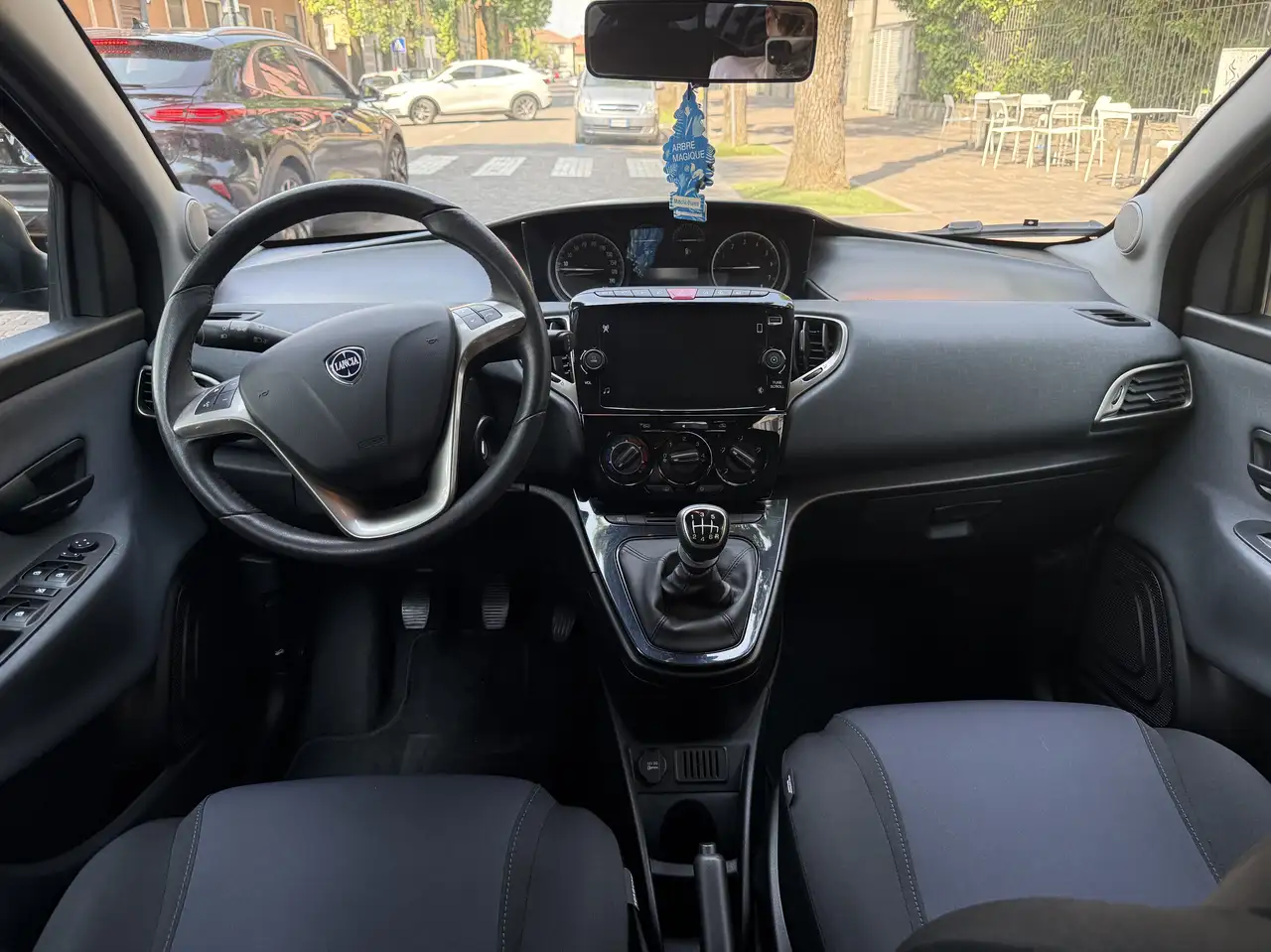 Lancia Ypsilon 2022 — фото 7