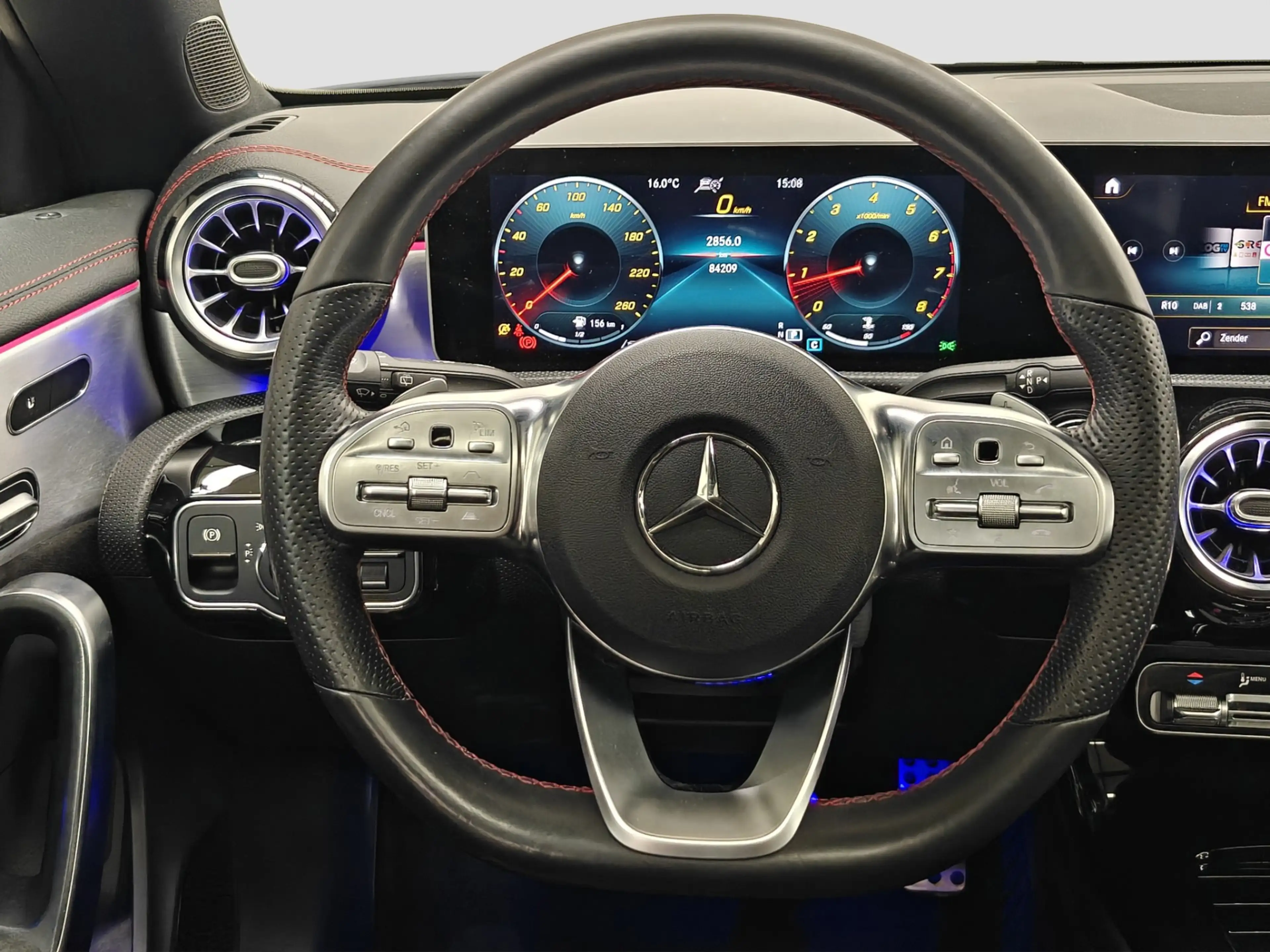 Mercedes-Benz CLA 200 Shooting Brake AMG|Pano|ACC|Trekh|Memory|1e Eigena — photo 11
