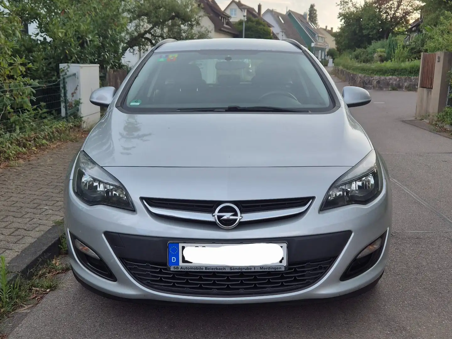 Opel Astra Astra 1.6 CDTI DPF ecoFLEX Sports TourerStart/Stop Silber - 1