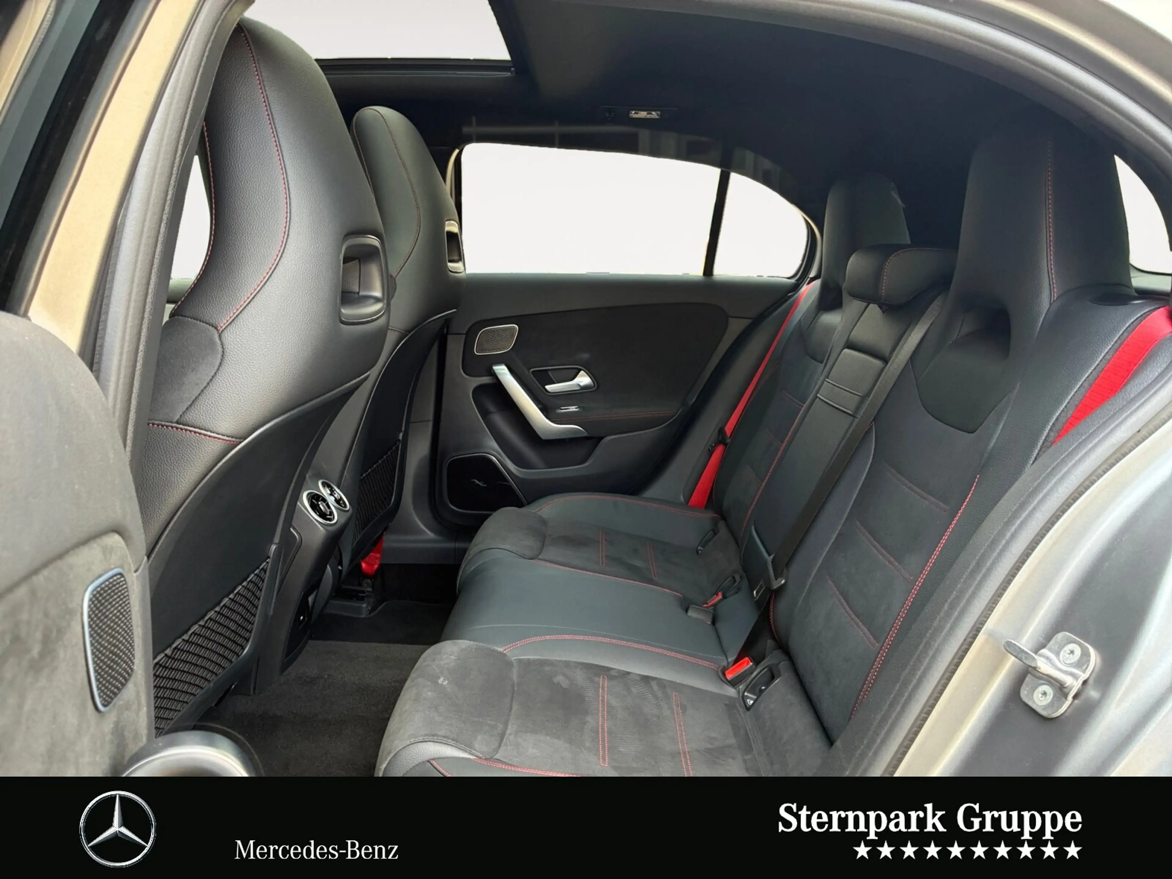 Mercedes-Benz A 45 AMG AMG A 45 S 4M+ Keyless+360°+Night+HeadUp+Pano+ BC — photo 13