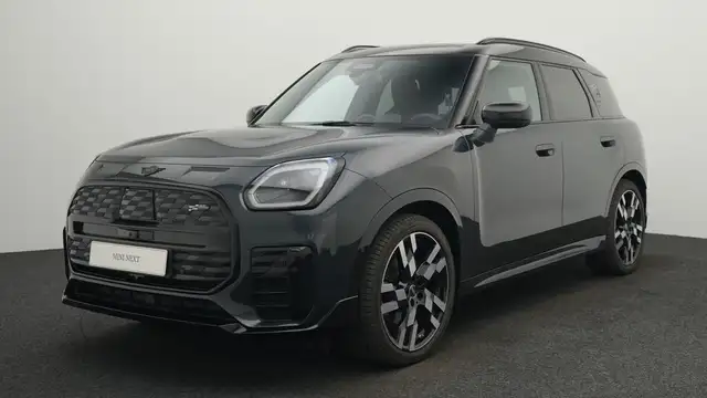 MINI Countryman SE All4 John Cooper Works Trim