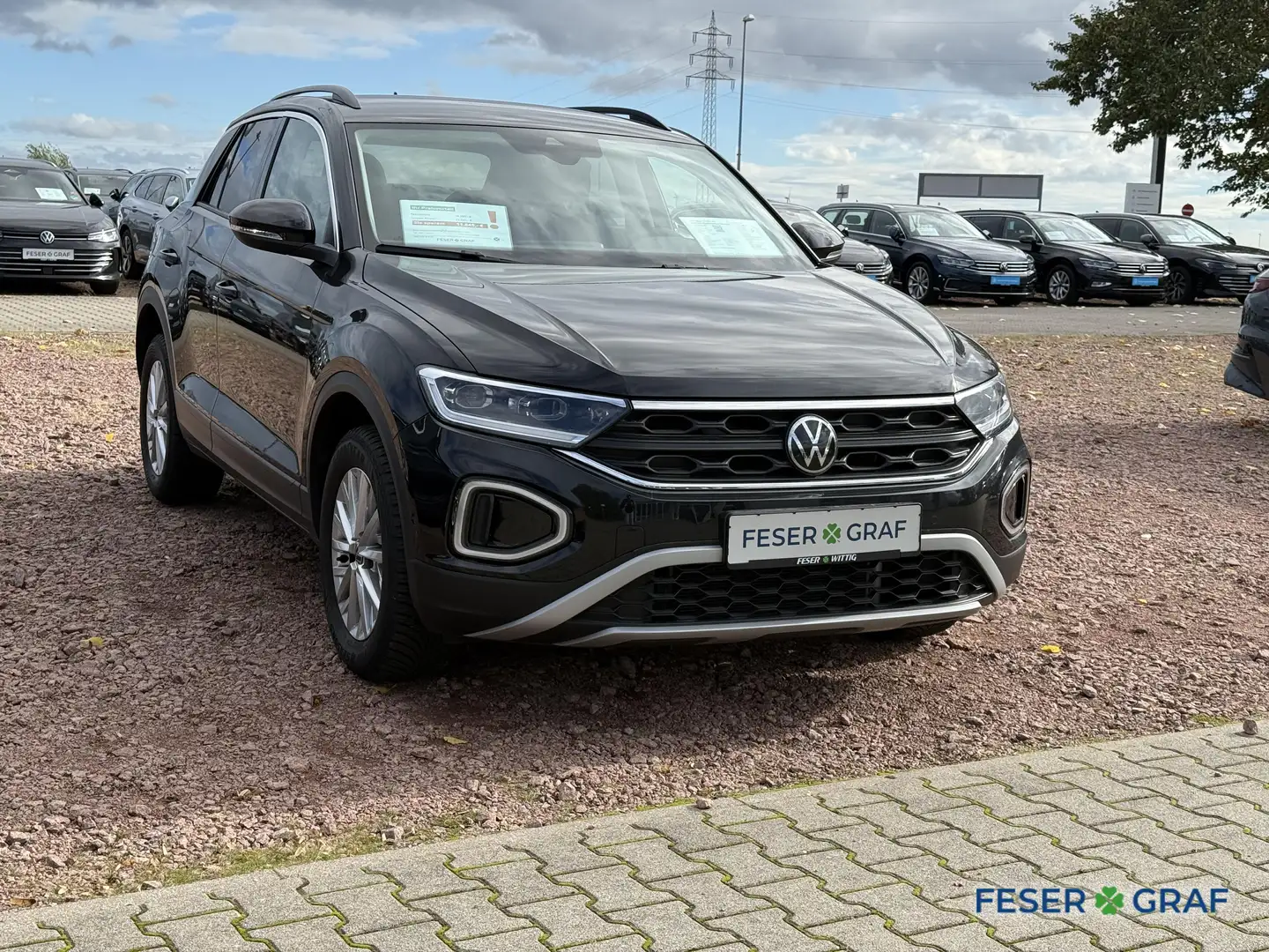 Volkswagen T-Roc 1.0 TSI Life SHZ/LED-Plus/Navi/App Connect Schwarz - 2