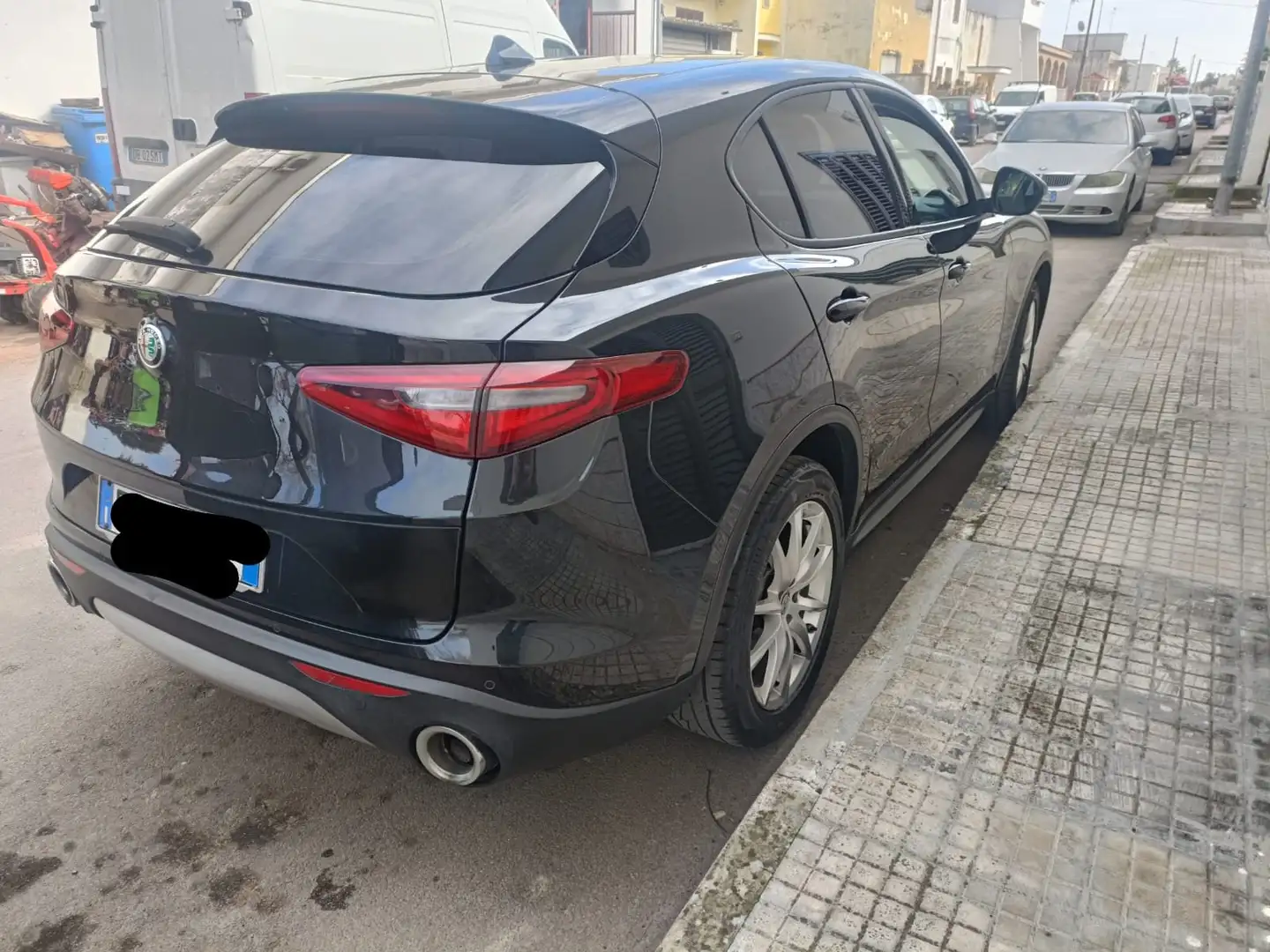 Alfa Romeo Stelvio 2.2 Turbodiesel 210 CV AT8 Q4 Executive Nero - 2