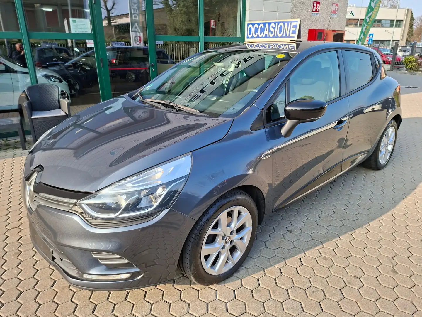 Renault Clio Clio 0.9 tce energy Business 90cv Gris - 1