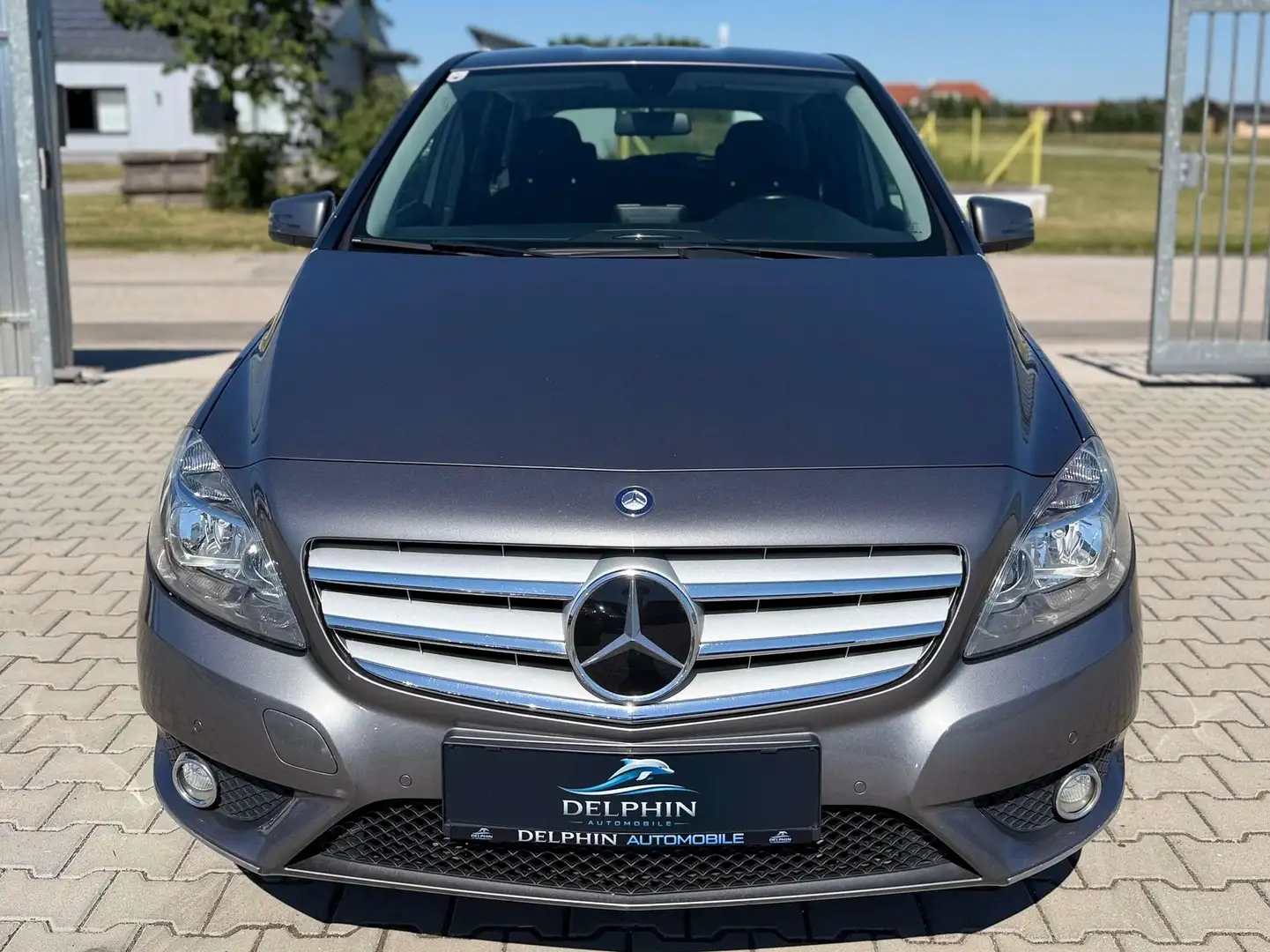 Mercedes-Benz B 180 B 180 CDI A-Edition Aut. A-Edition Grau - 2