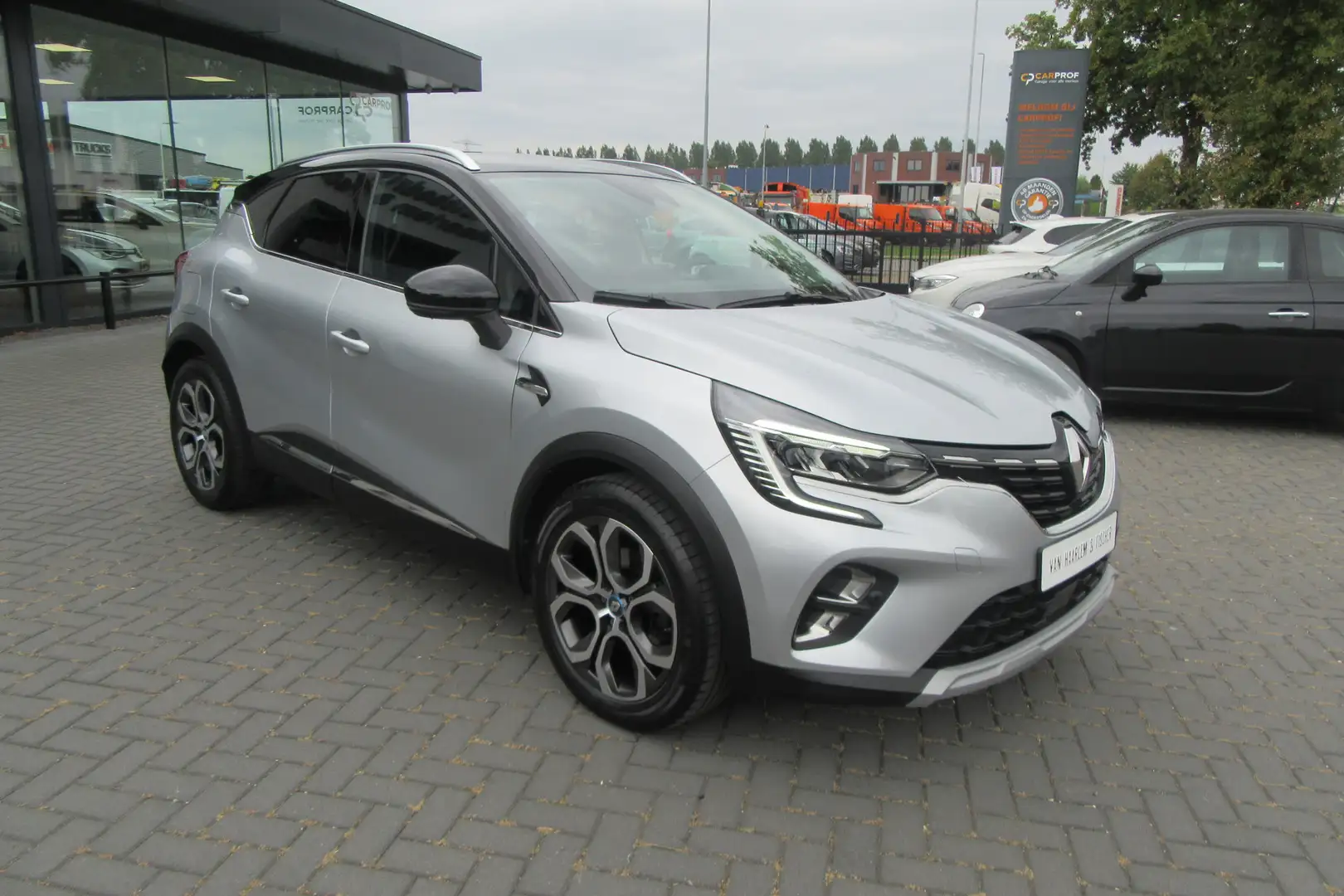Renault Captur 1.6 E-Tech Plug-in Hybrid 160 Edition One, Bose, T Argent - 2