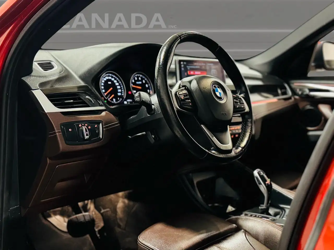 BMW X1 снимка BMW X1