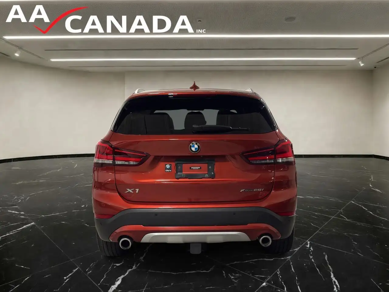 BMW X1 снимка BMW X1