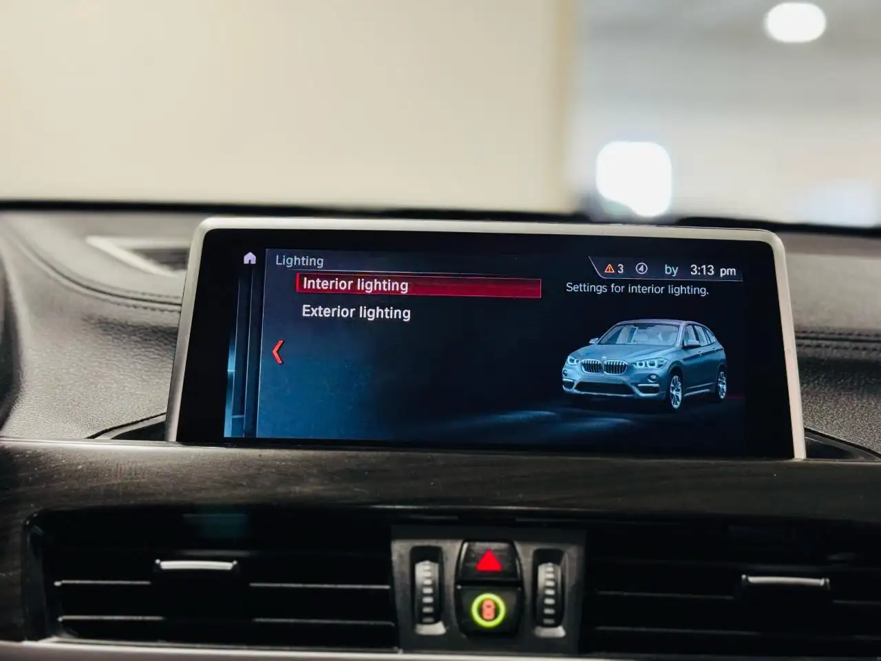 BMW X1 снимка BMW X1