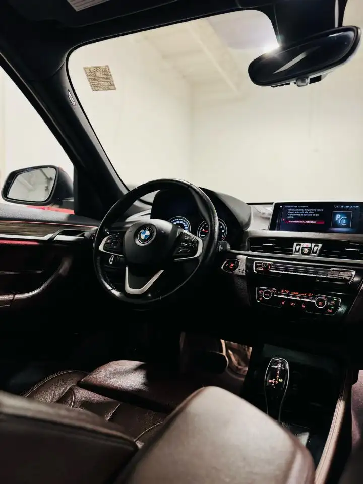 BMW X1 снимка BMW X1