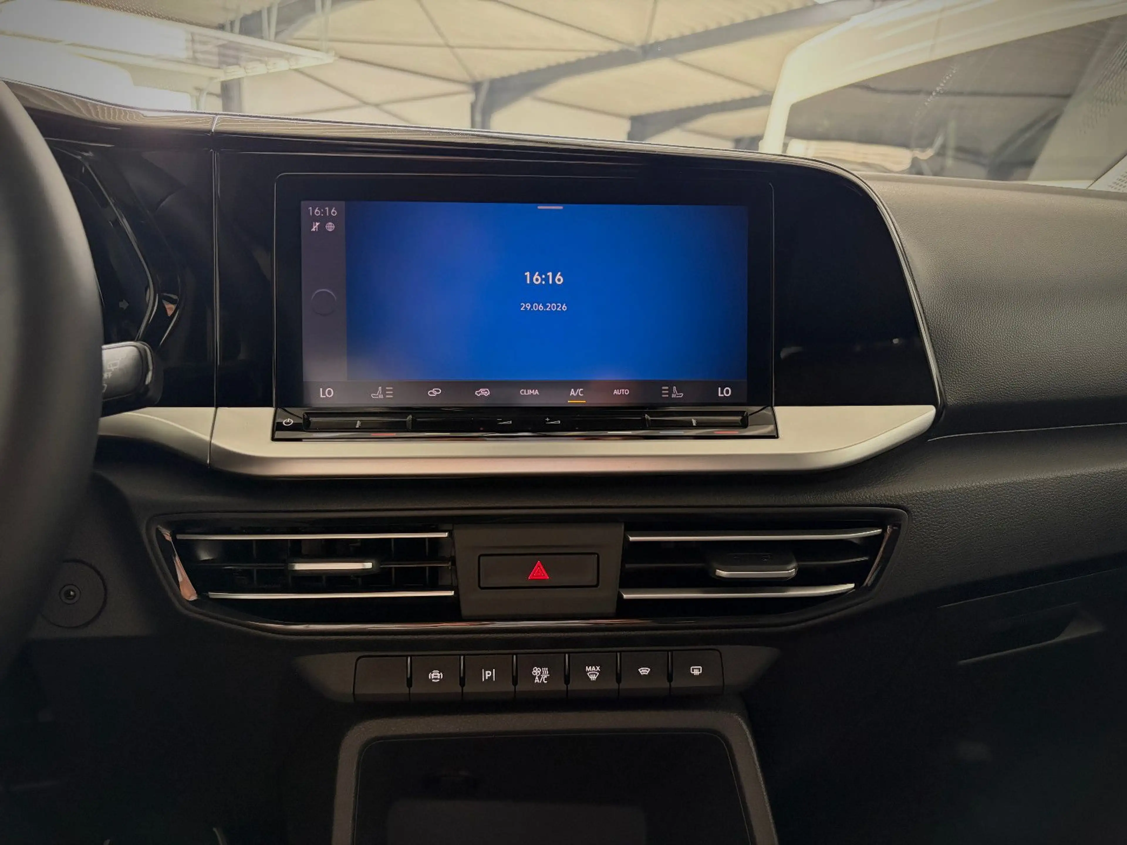Ford Grand Tourneo Behindertengerecht Rollstuhlrampe — photo 15