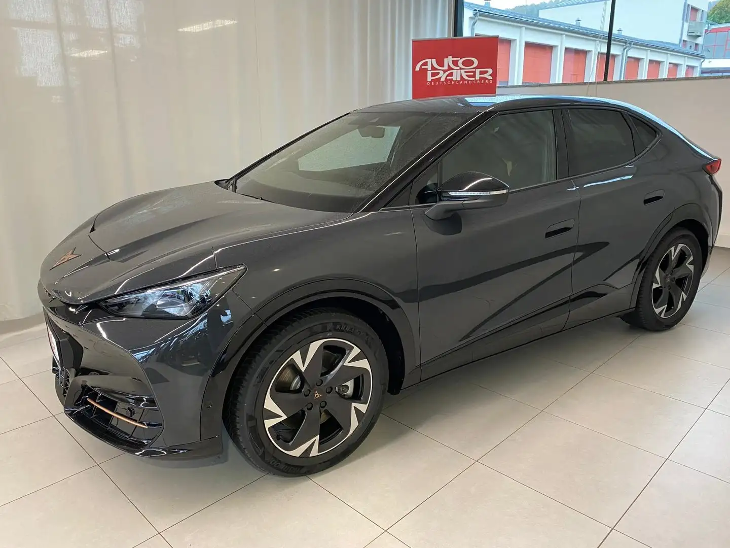 CUPRA Tavascan Alpha 210kW/286PS Gris - 2