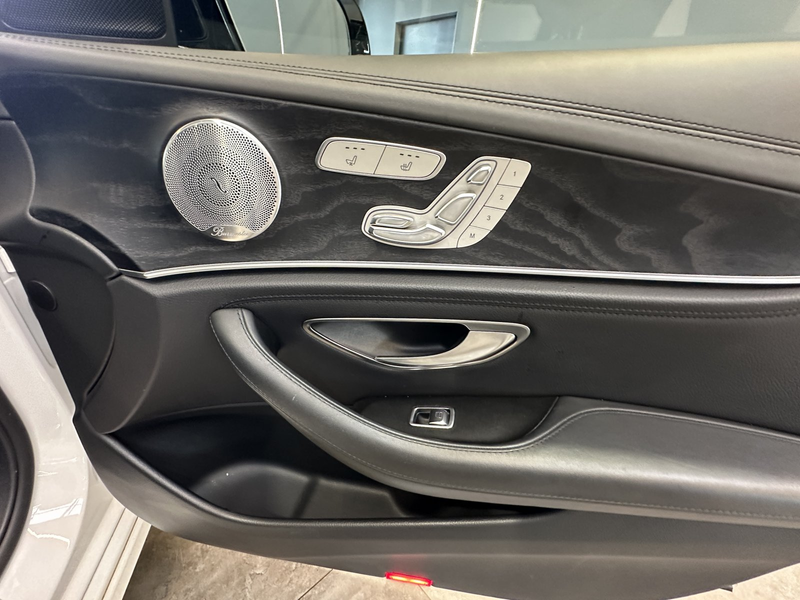 Mercedes-Benz E 400 T d Avantgarde 4Matic AHK Voll — photo 21