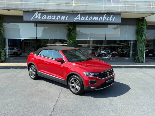 2021 Volkswagen T-Roc in Red for sale