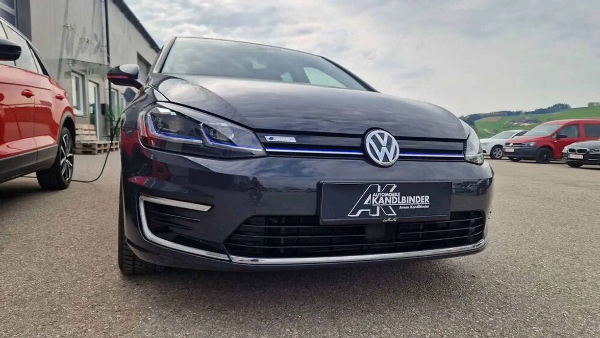 Volkswagen e-Golf 35,8kWh (mit Batterie) Grau - 2