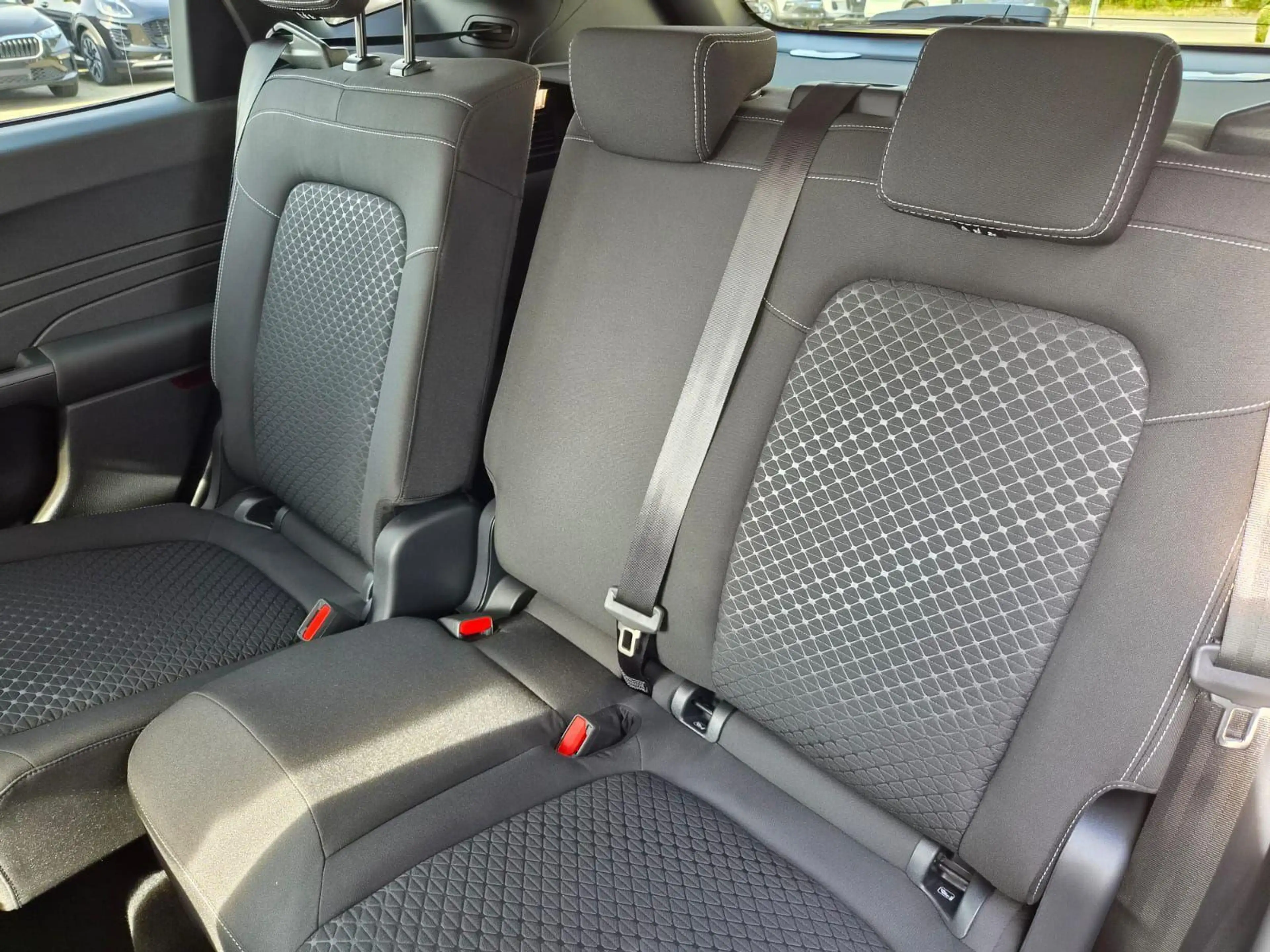 Ford Kuga Titanium 243PS PHEV Automatik Sitzheizung v+h L... — photo 12
