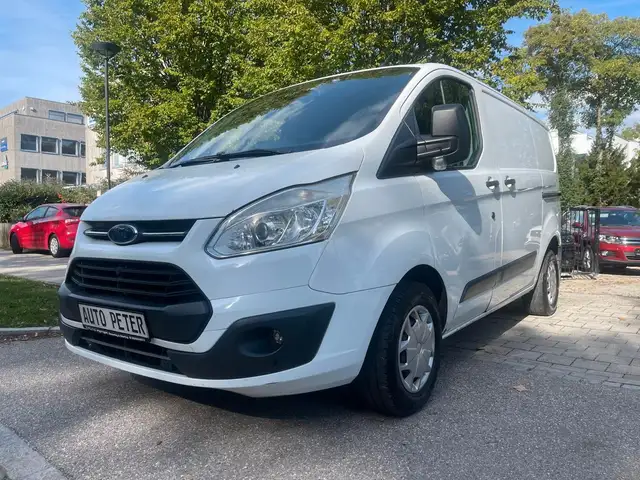 2017 Ford Transit Custom in White for sale