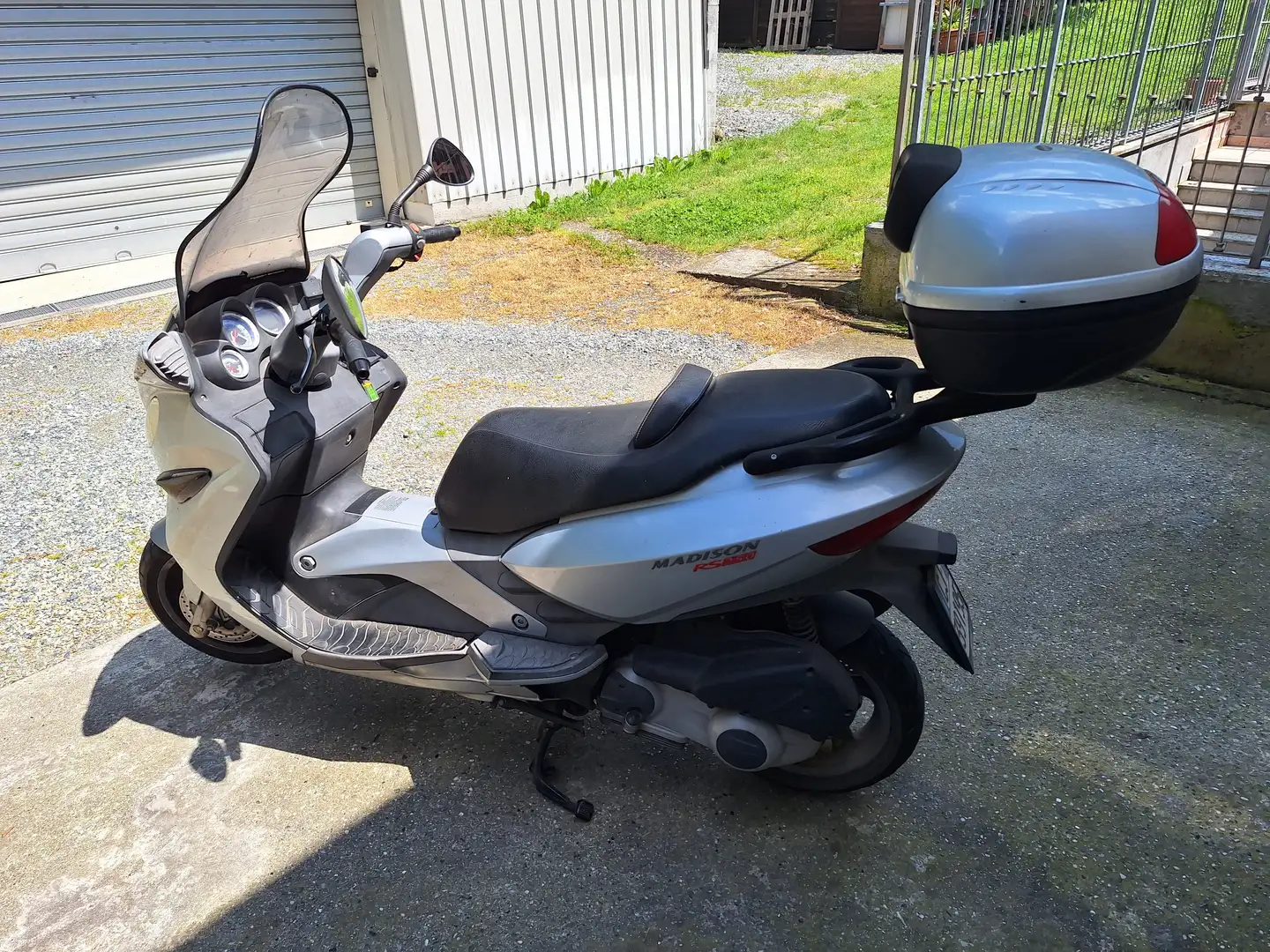 Malaguti Madison 250 Rs Gri - 1