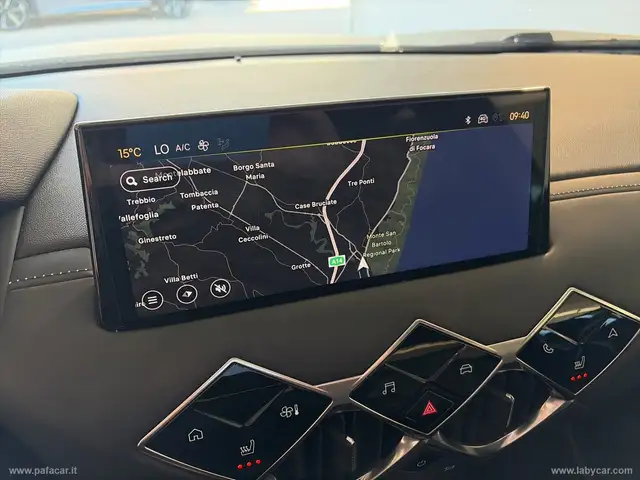 DS Automobiles DS 3 Crossback view 7