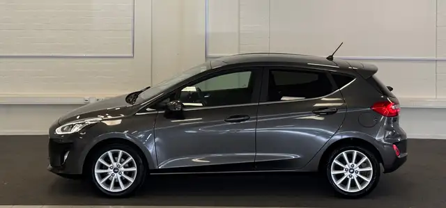 Ford Fiesta view 4