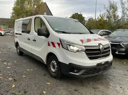 Renault Trafic L2H1 Komfort 3-Sitzer R.Cam Navi Voll-LED - fotografija vozila