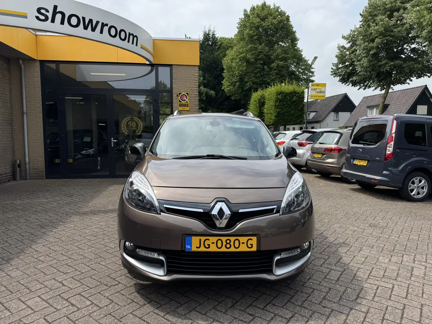 Renault Grand Scenic 1.2 TCe Limited Climate Control Navi Braun - 2