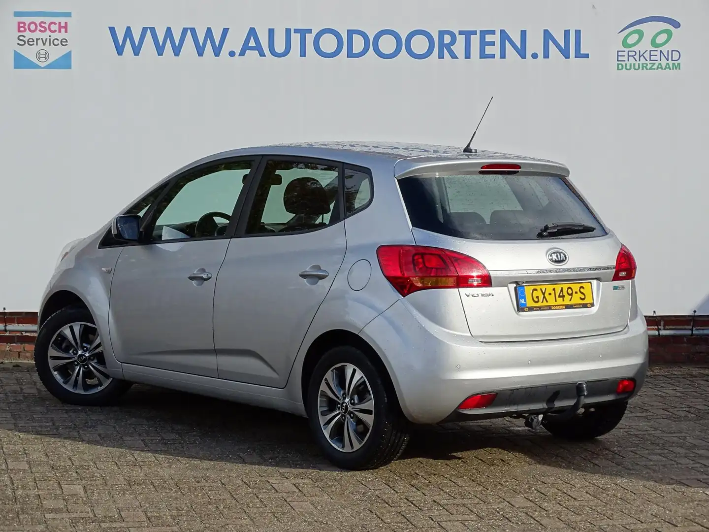 Kia Venga 1.6 CVVT DynamicPLusLine|Trekhaak|Camera|Clima Gris - 2