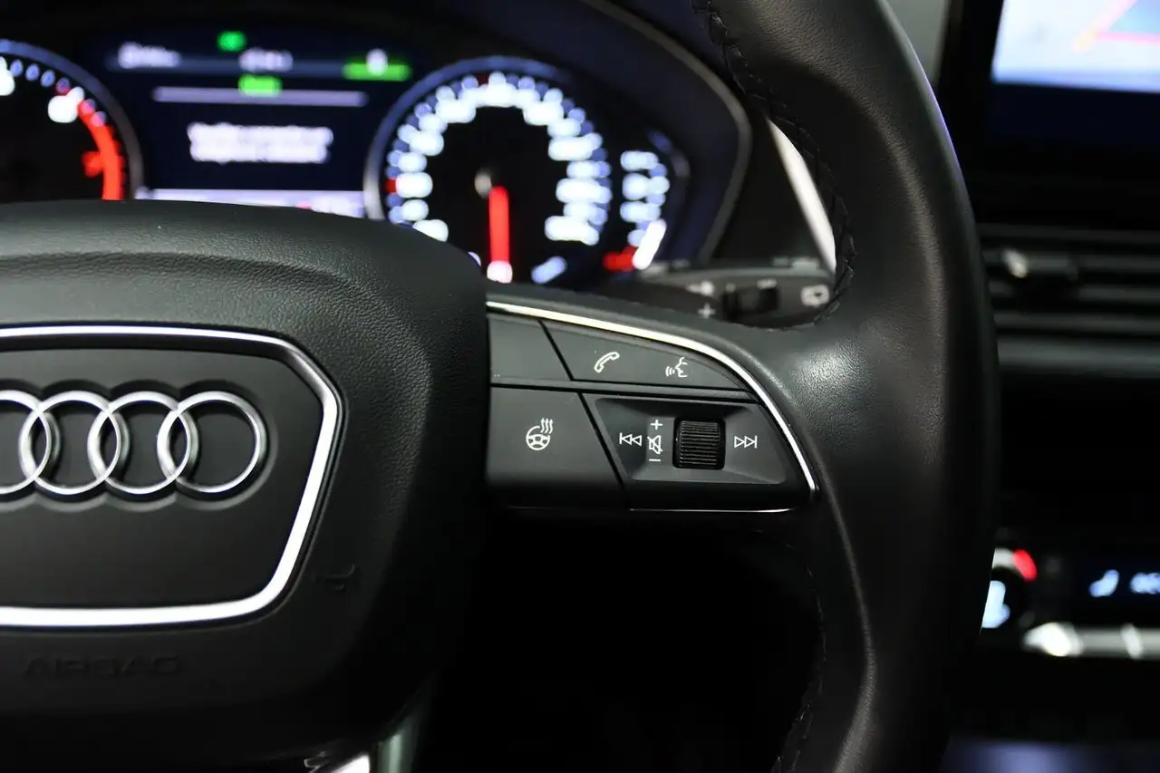 Audi Q5 снимка Audi Q5