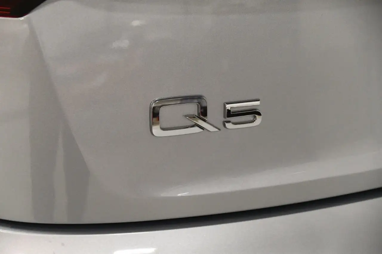 Audi Q5 снимка Audi Q5
