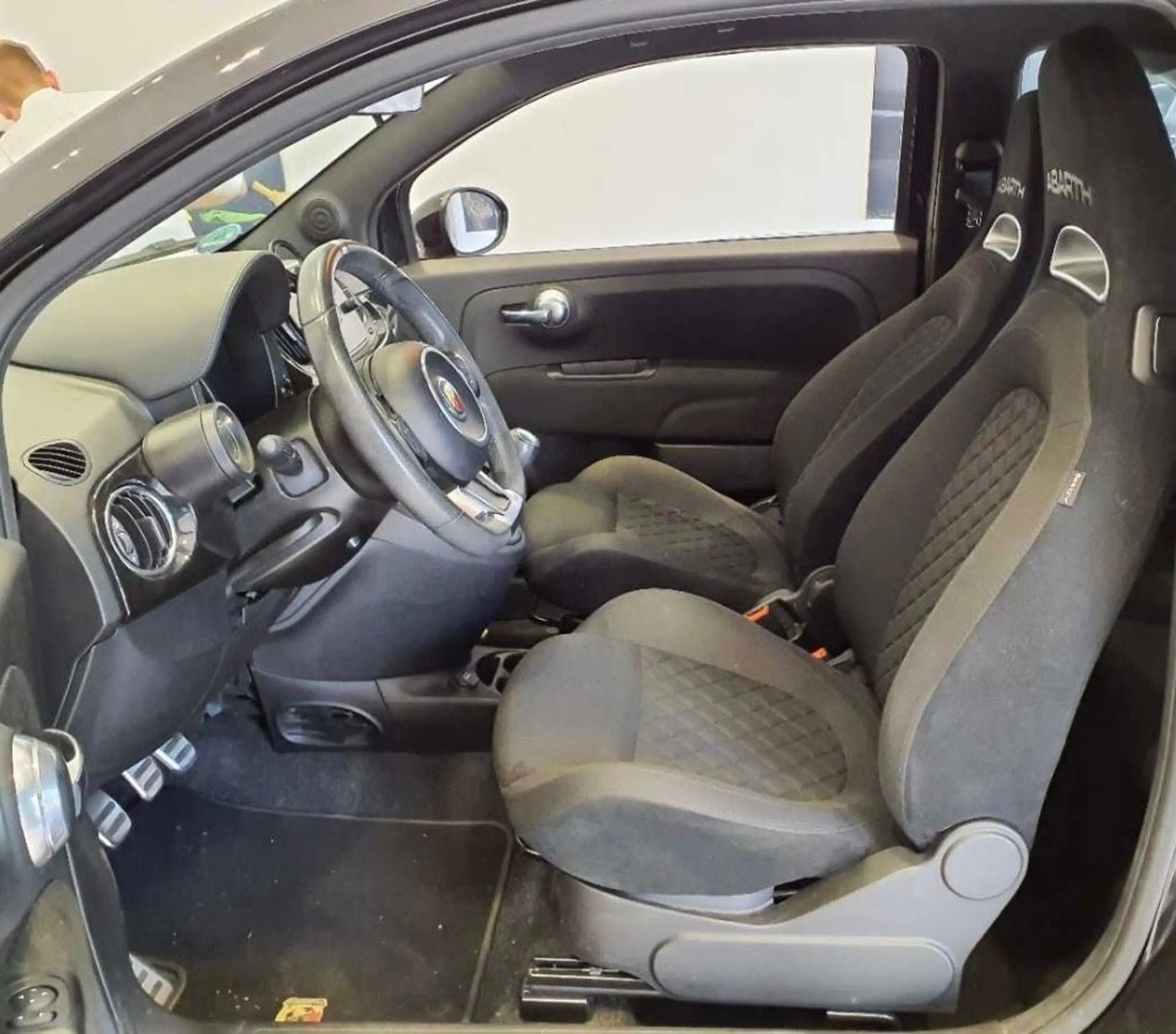 Abarth 595 Navi Klima DAB TÜV neu — photo 6