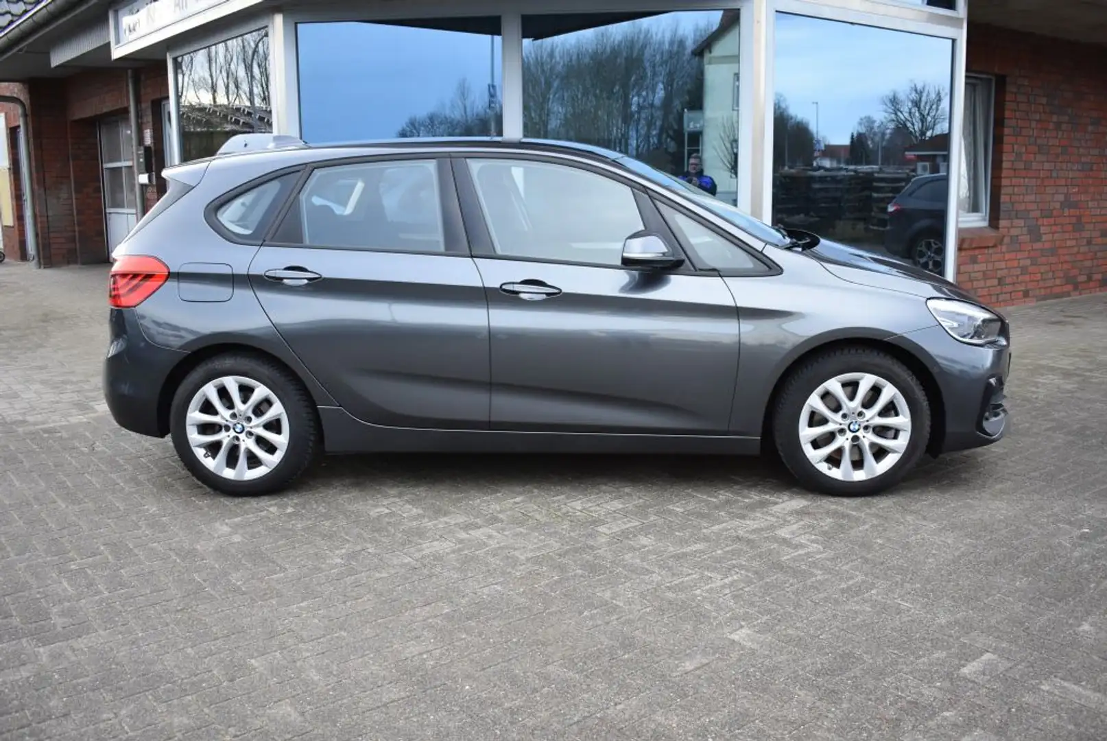 BMW 225 225xe iPerformance Active Tourer Advantage LED-Sch Grau - 2