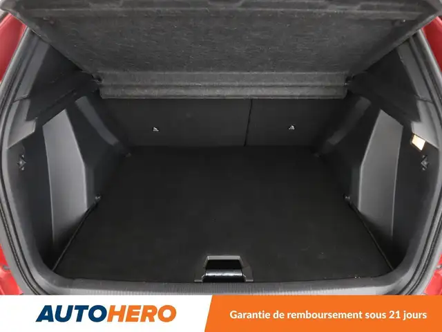 Peugeot 2008 view 19