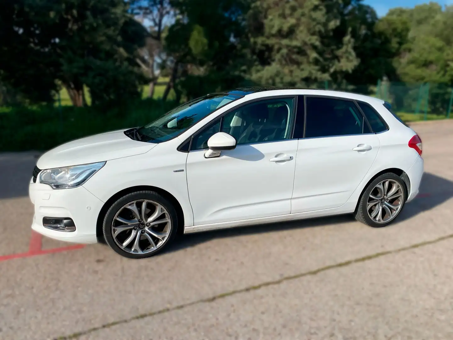 Citroen C4 2.0HDi Exclusive Blanco - 2