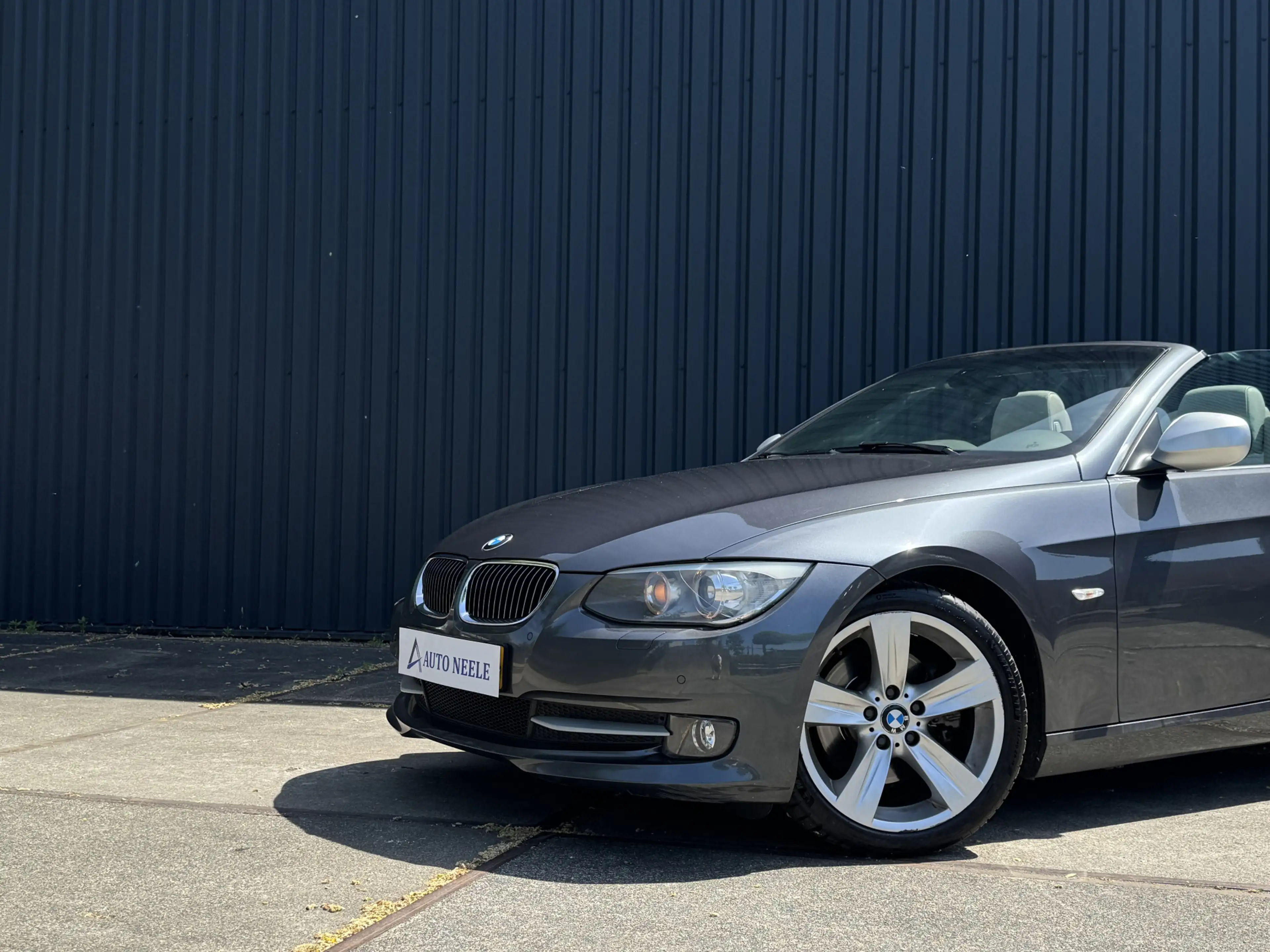BMW 325 3-serie Cabrio 325i M Sport 6 cilinder Incl histor — photo 35