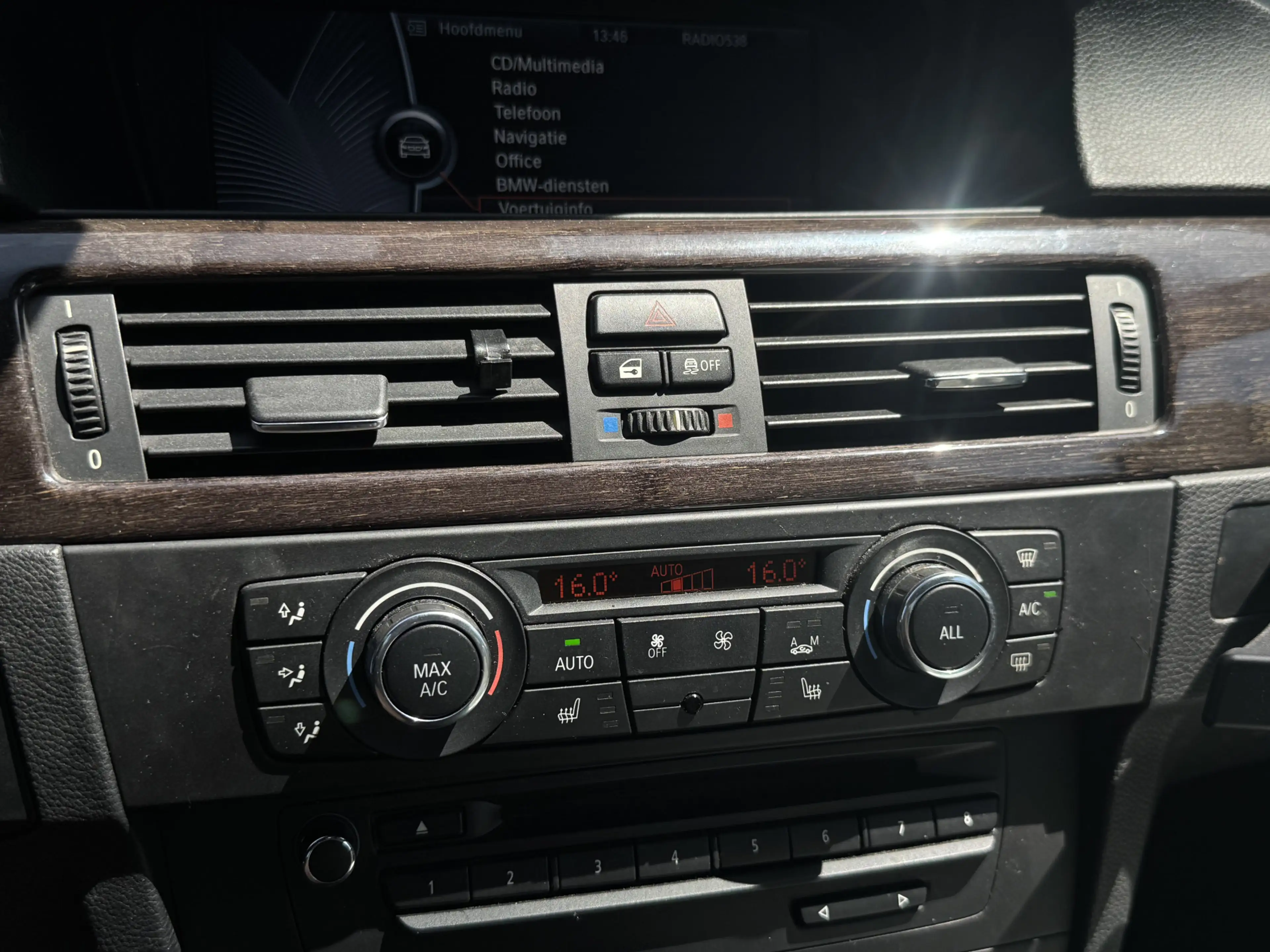 BMW 325 3-serie Cabrio 325i M Sport 6 cilinder Incl histor — photo 27