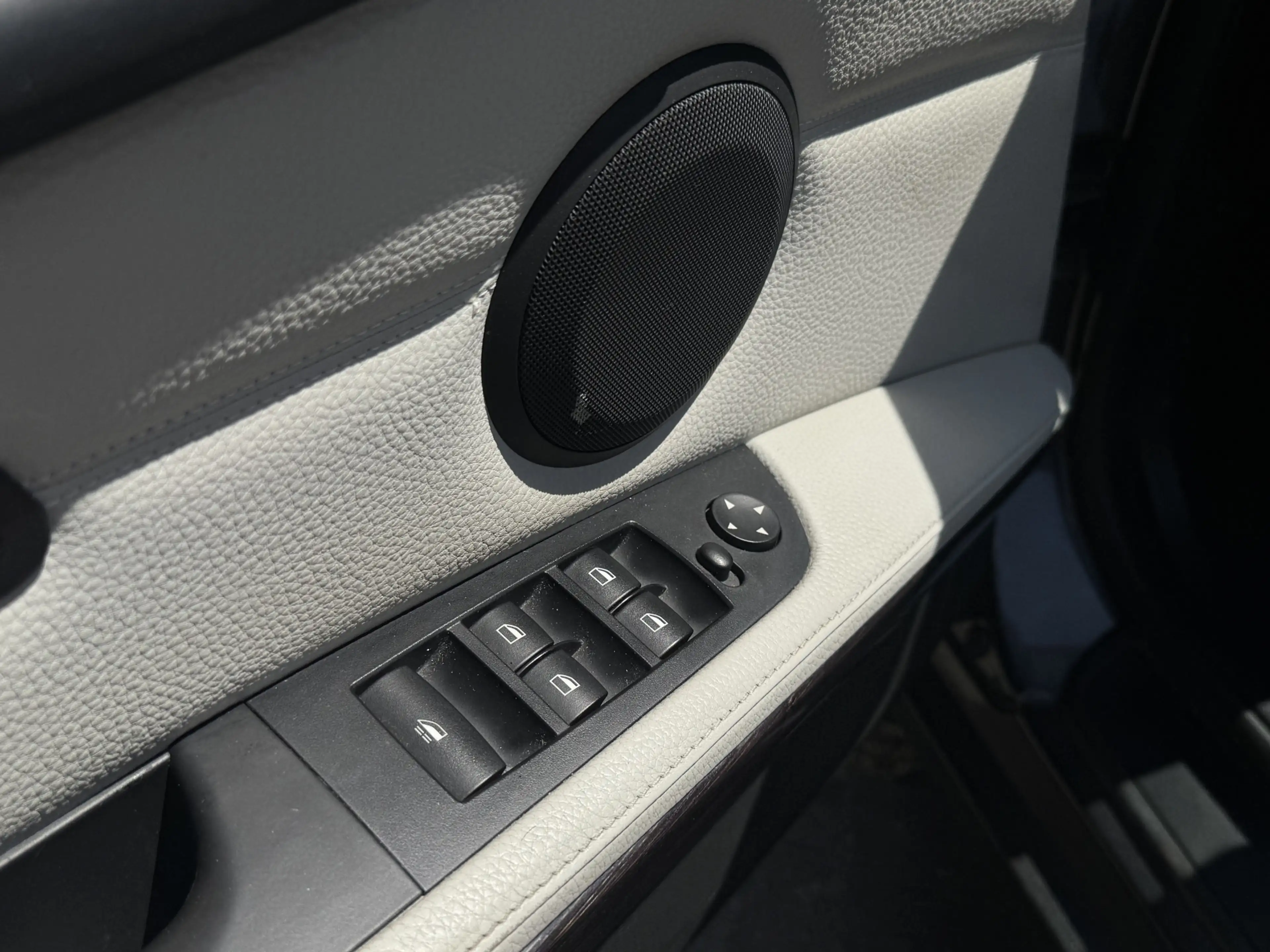 BMW 325 3-serie Cabrio 325i M Sport 6 cilinder Incl histor — photo 12
