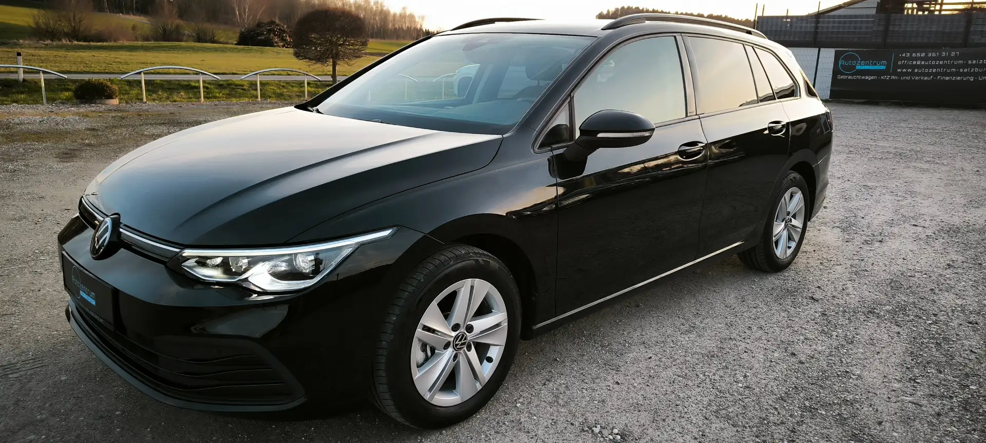 Volkswagen Golf Variant 2,0 TDI Life - 1