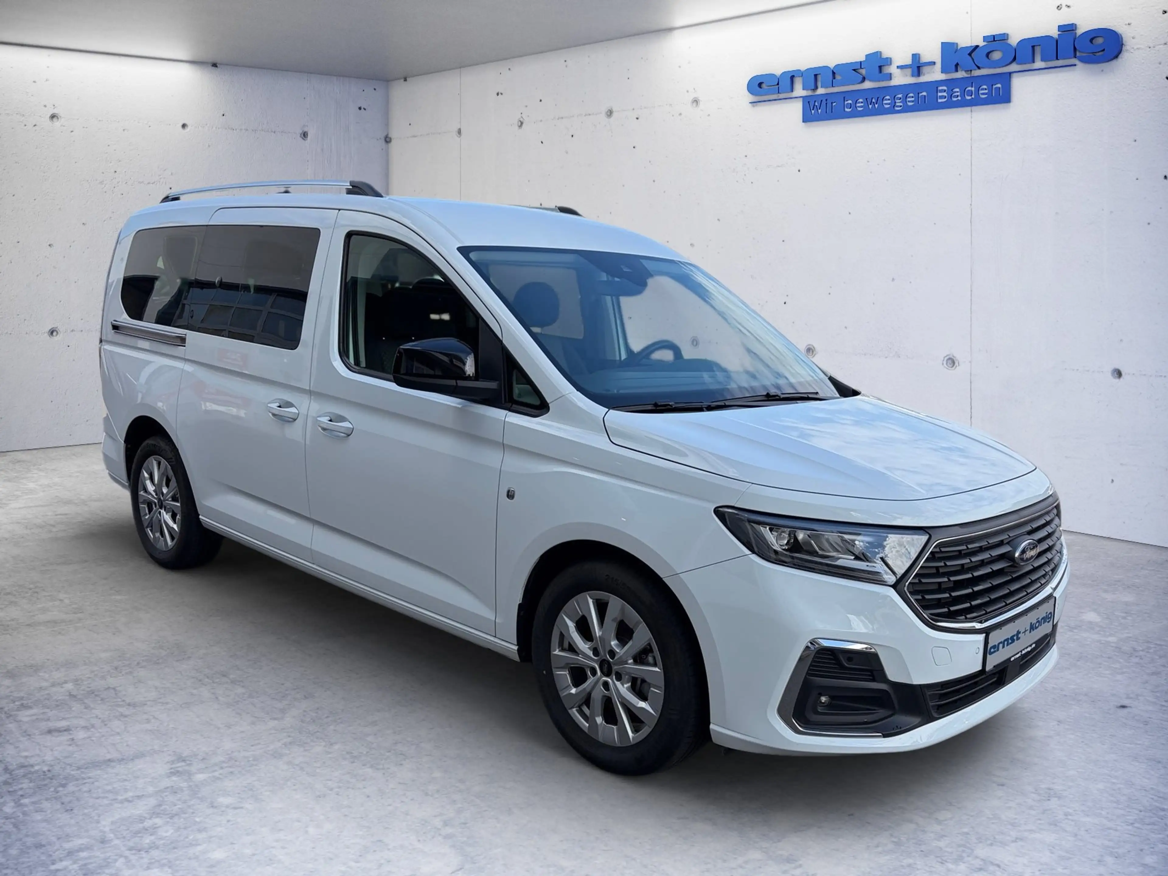 Ford Tourneo Connect Grand 1.5 EcoBoost PHEV Aut. TITANIUM — photo 2