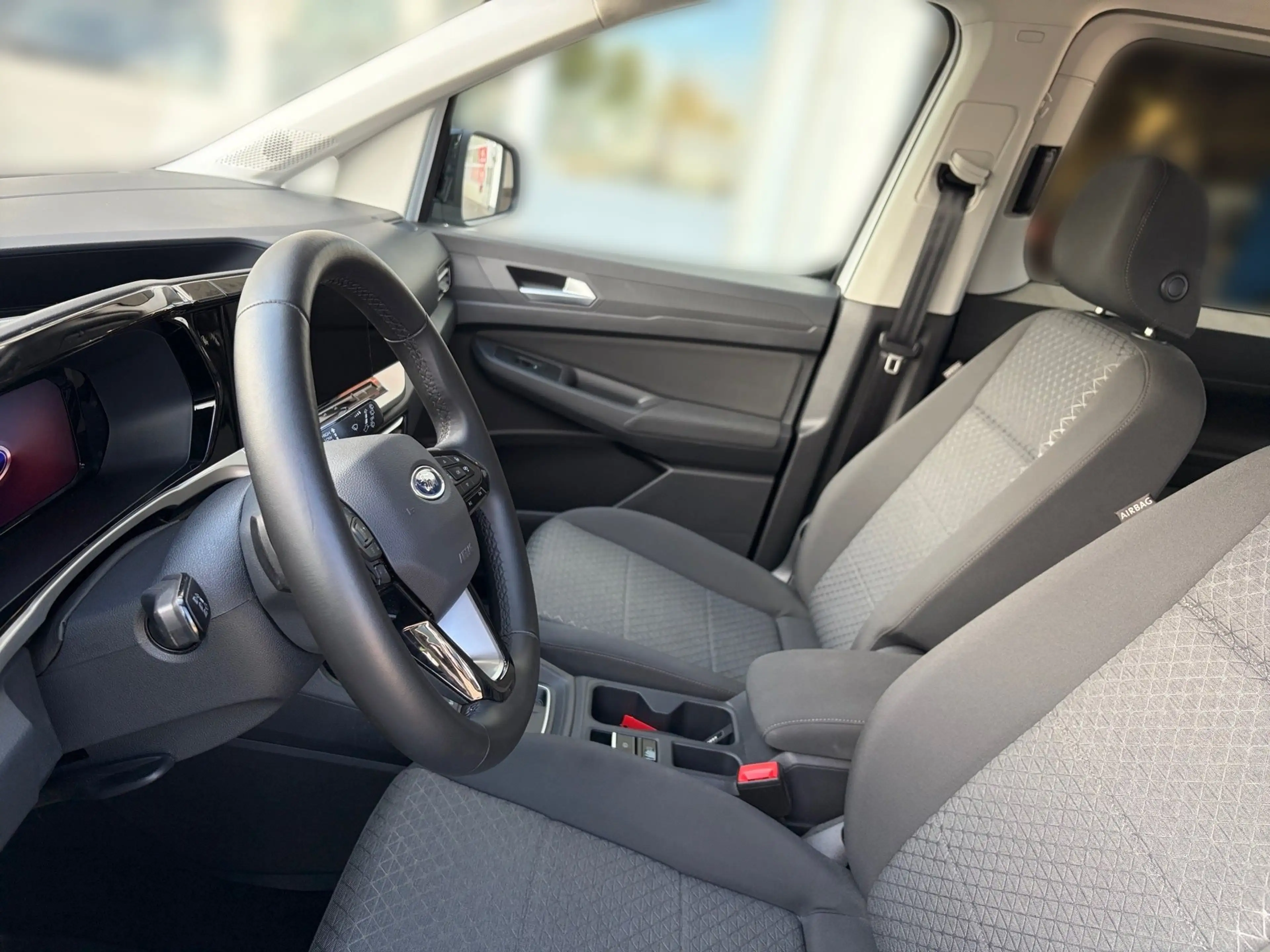 Ford Tourneo Connect Grand 1.5 EcoBoost PHEV Aut. TITANIUM — photo 8
