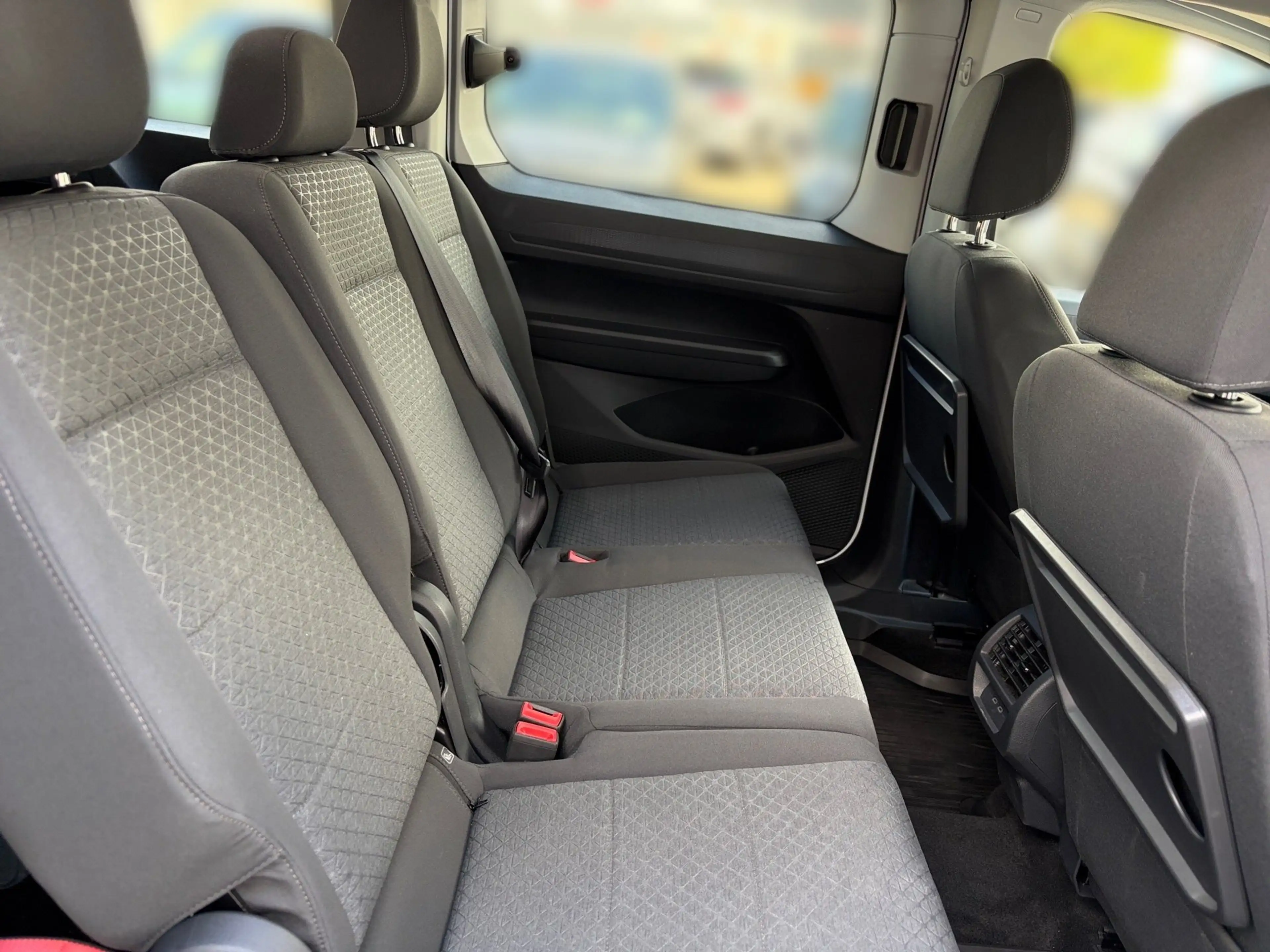 Ford Tourneo Connect Grand 1.5 EcoBoost PHEV Aut. TITANIUM — photo 15