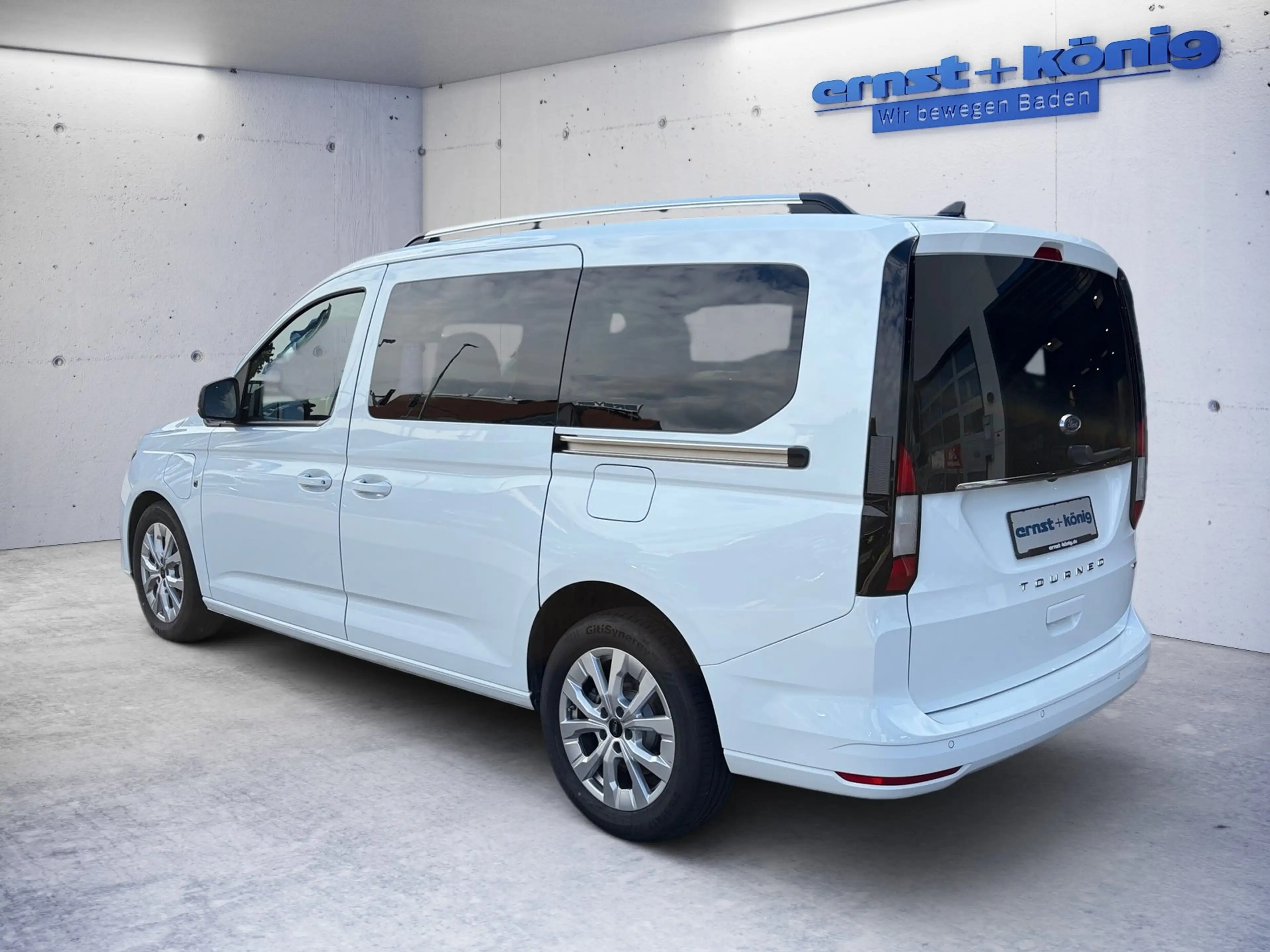 Ford Tourneo Connect Grand 1.5 EcoBoost PHEV Aut. TITANIUM — photo 4