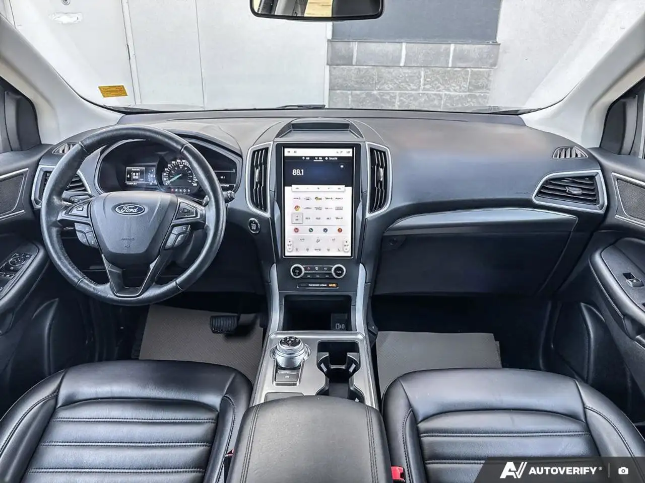 Ford Edge снимка Ford Edge