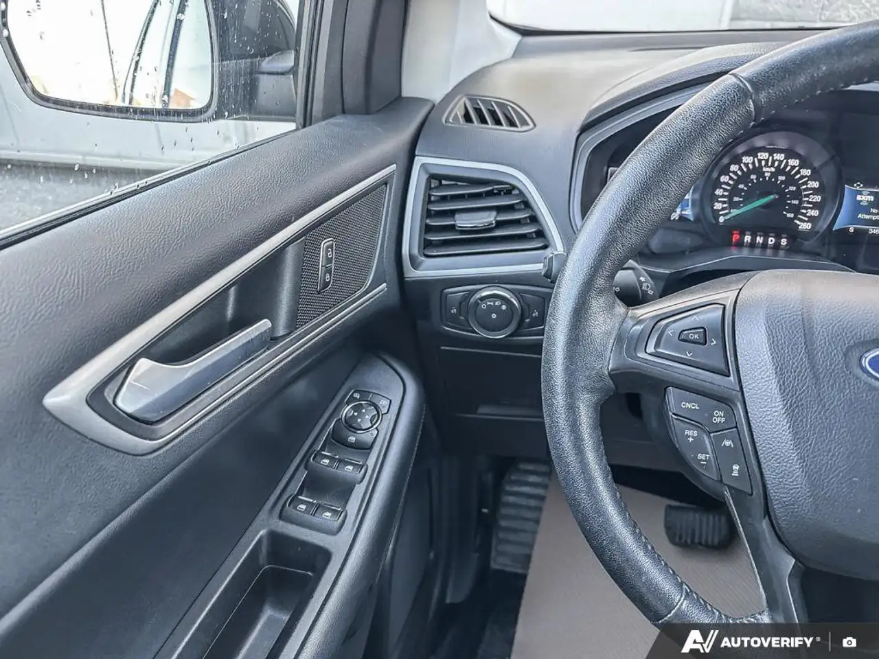 Ford Edge снимка Ford Edge