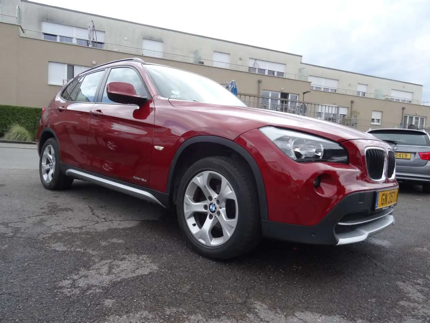 BMW X1 1.8 d Automatique X-Drive Rouge - 2