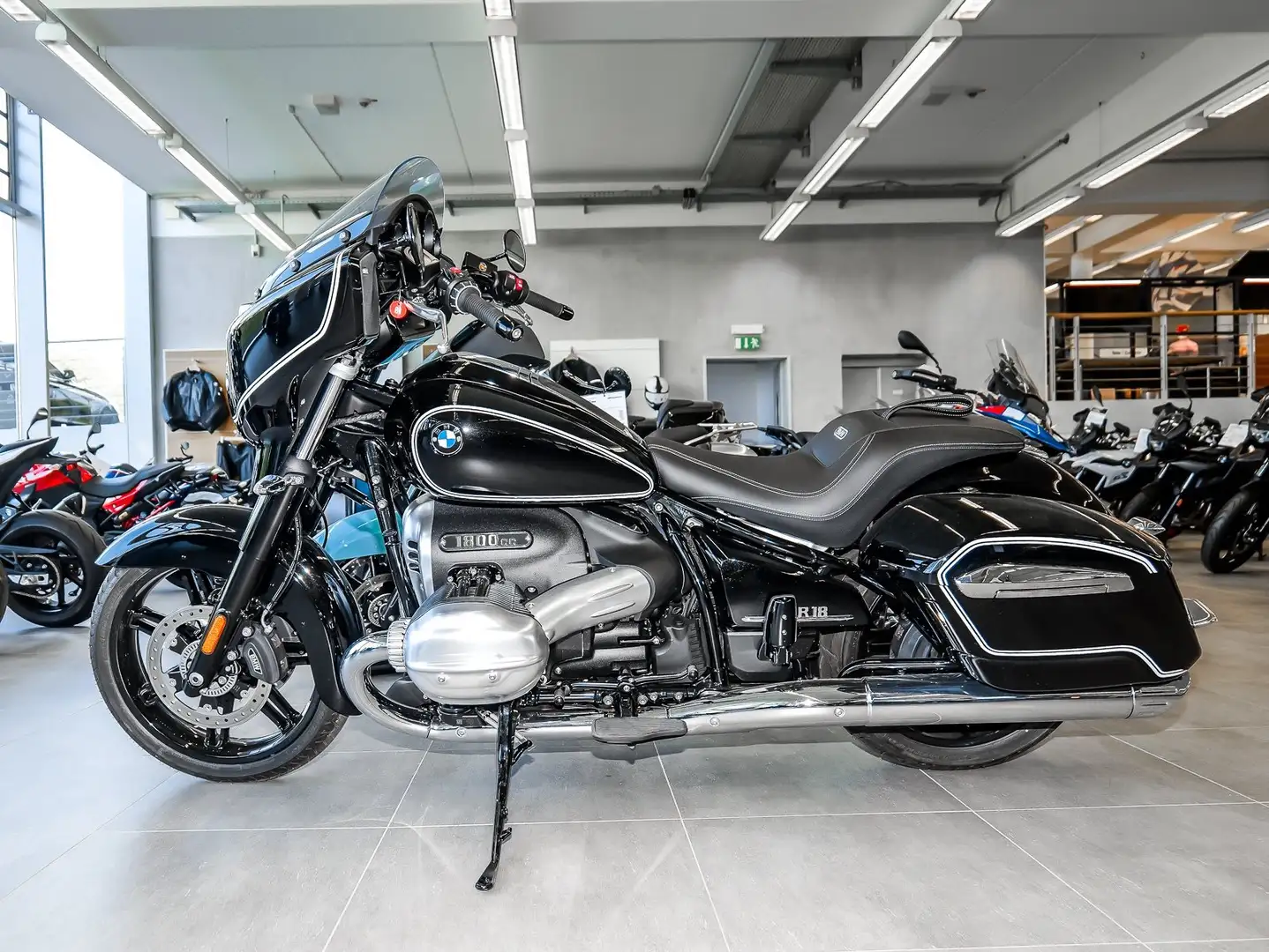 BMW R 18 B ACC LED Sound Syst. Tempomat Sitzheiz. Noir - 2