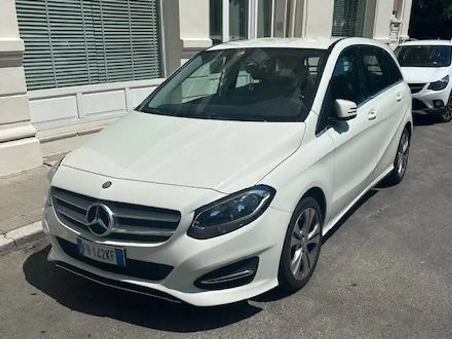 Mercedes-Benz B 160 Classe B - T246 d (cdi) Sport auto Bianco - 1