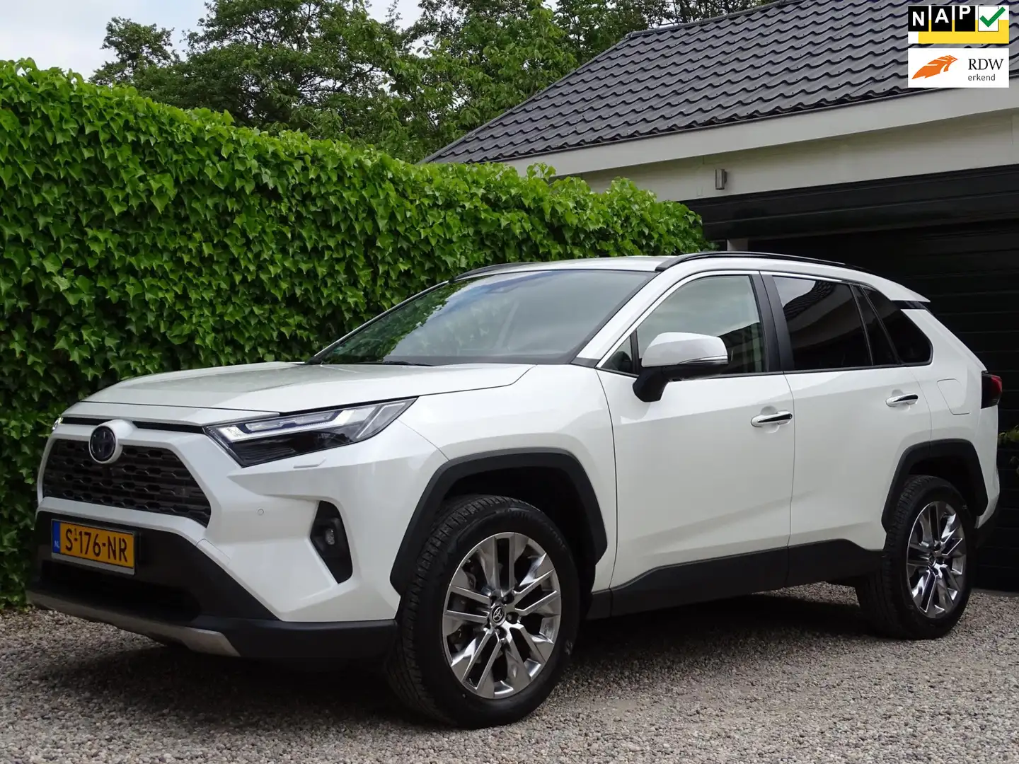 Toyota RAV 4 2.5 Hybrid AWD Business Plus | Facelift | Full opt Weiß - 1