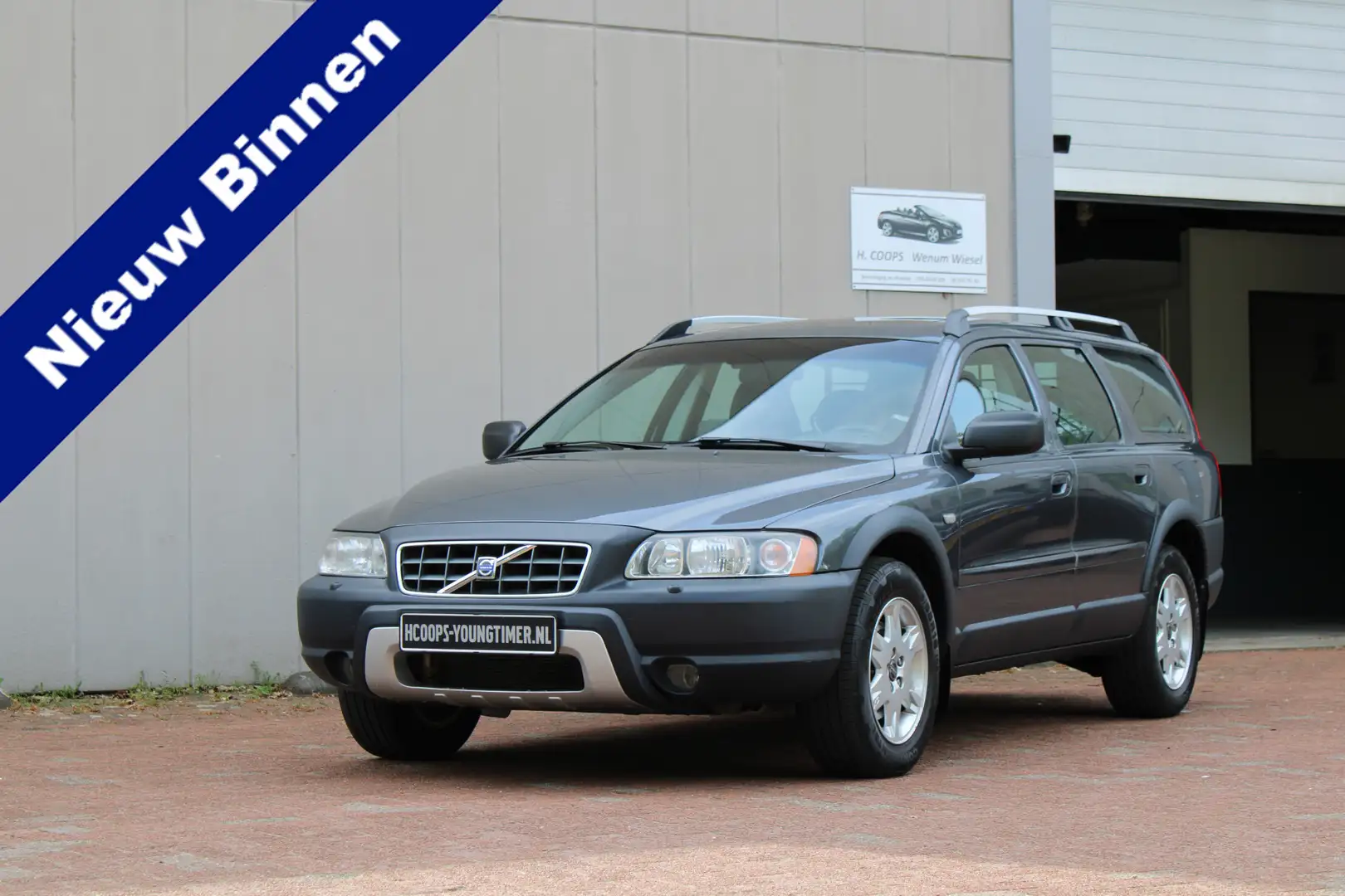 Volvo XC70 2.5 T AWD AUTOMAAT YOUNGTIMER incl. 21% BTW Grigio - 1